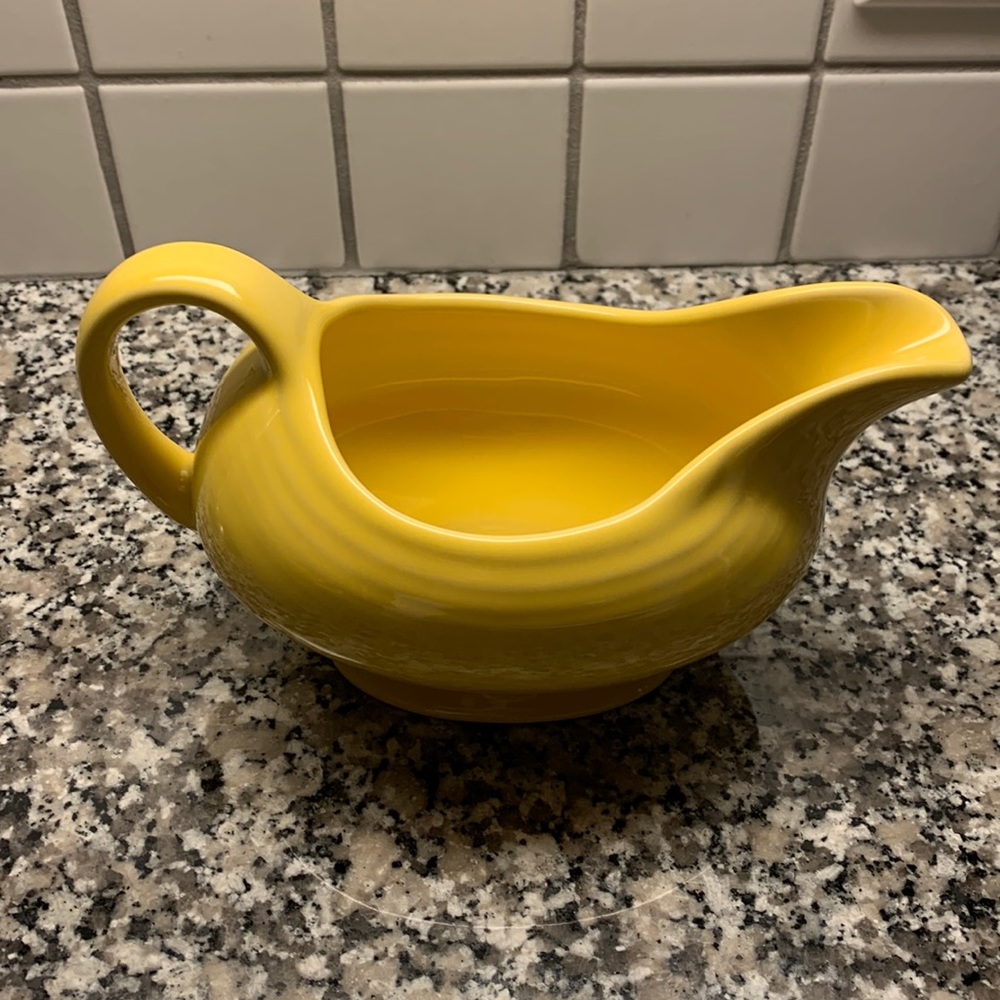 Gravy bowl - Picture 1 of 1